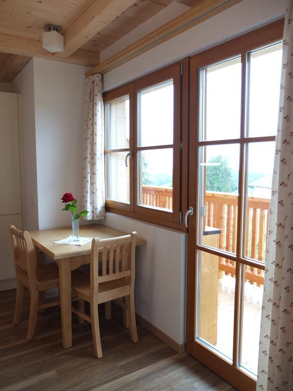Ferienwohnung Haus Schlernblick Deutschnofen Zimmer foto